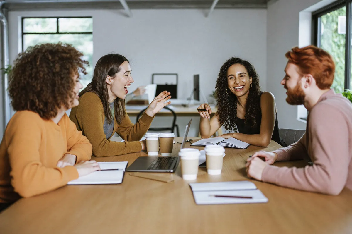 Google Workspace en Slack vergelijken: samenwerksoftware in de praktijk